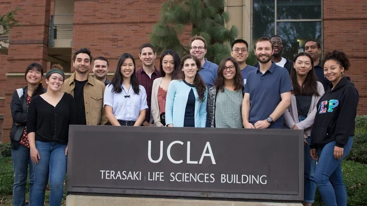 Coller Lab Group Photo
