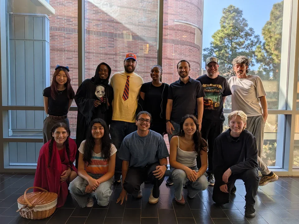 halloween coller lab 