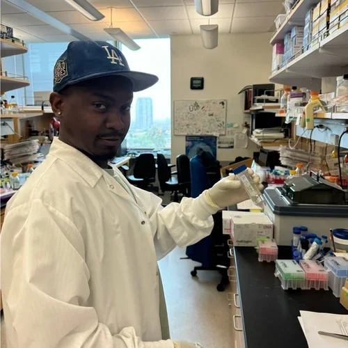 Oarteze Hunter, Postdoctoral Fellow