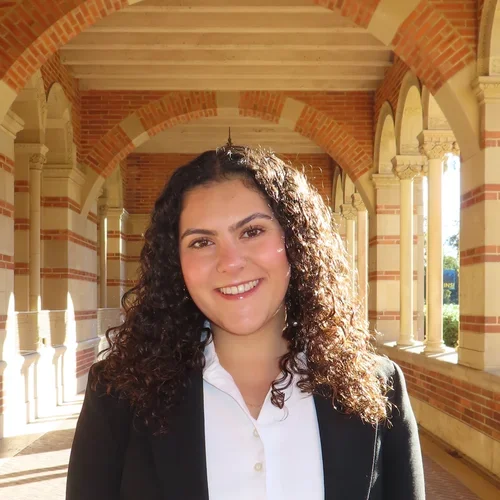 Taline Nesnas, Undergraduate Researcher